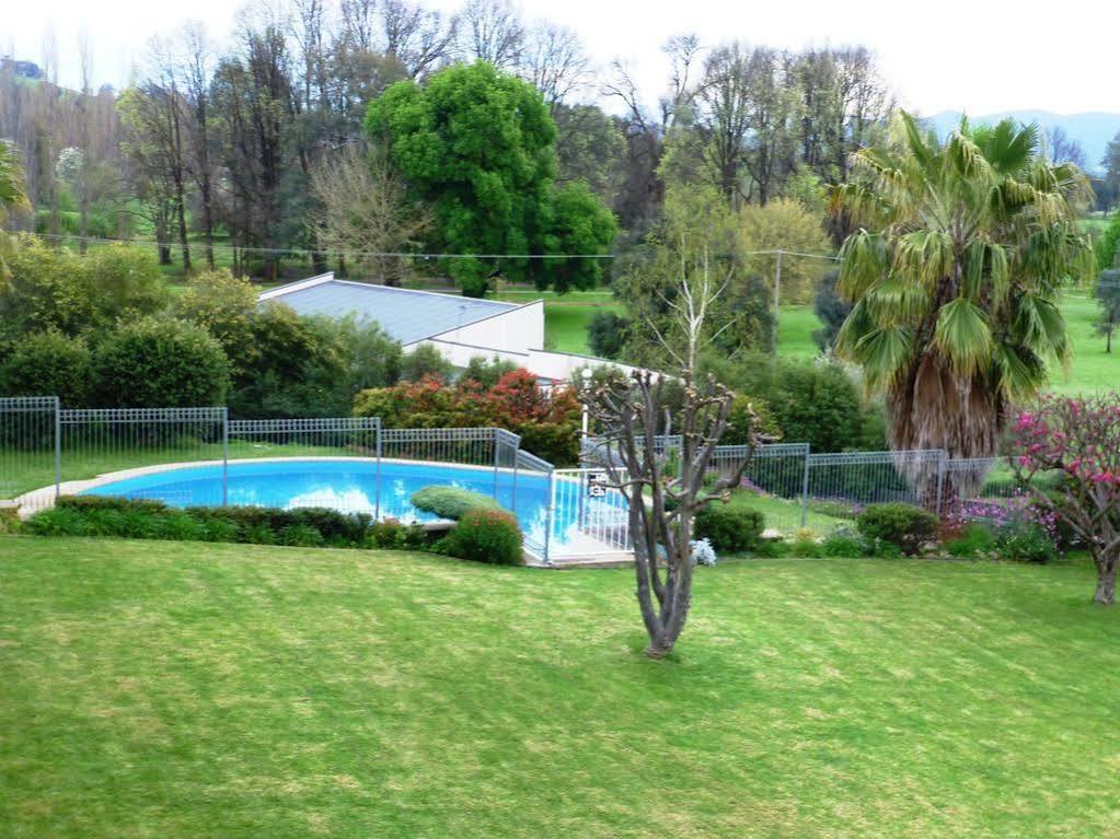 Harriet House Tumut Motel Exterior foto